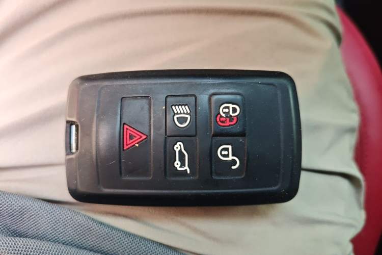 Used Jaguar XEL 2020 2.0T 200 PS R-DYNAMIC S Advanced Sport Edition Vehicle Key