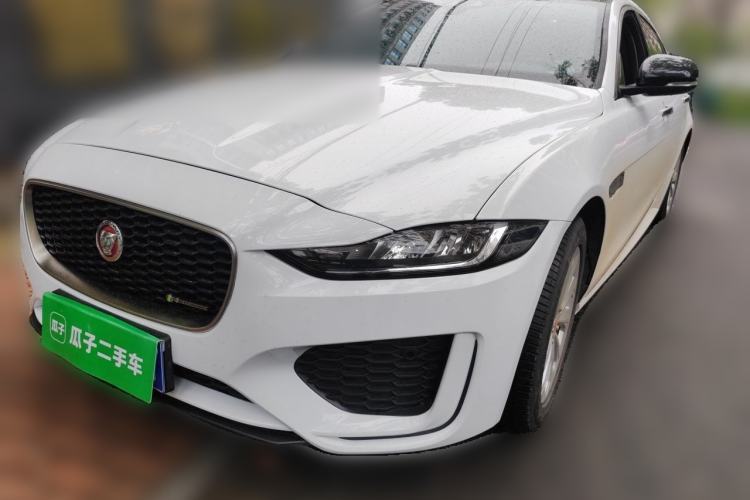 Used Jaguar XEL 2020 2.0T 200PS R-DYNAMIC Youth Sports Edition Guazi used car, China used car export, Used car for sale, Used cars, Cheapest cars for sale