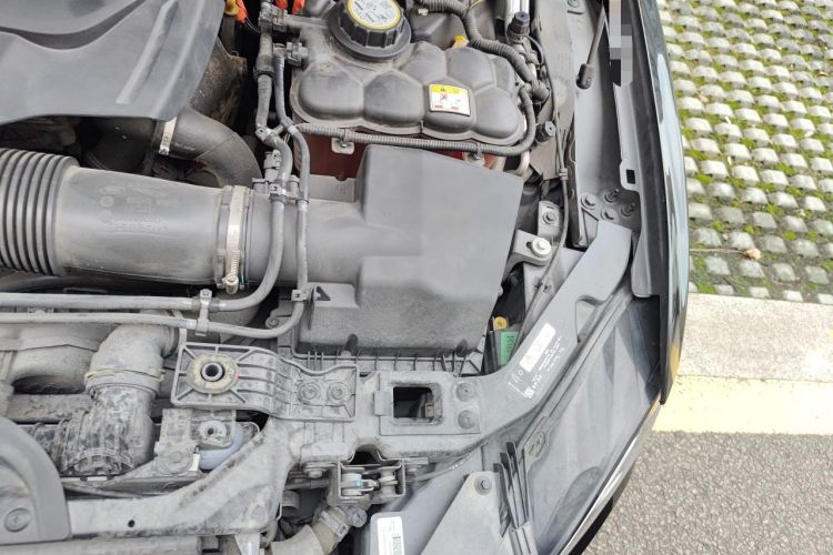 Used Jaguar XEL 2021 2.0T 250 PS R-DYNAMIC S Advanced Sport Edition Engine Bay Left
