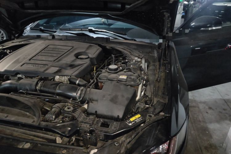 Used Jaguar XEL 2021 2.0T 250 PS R-DYNAMIC S Advanced Sport Edition Engine Bay Left