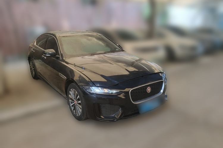 Used Jaguar XEL 2021 2.0T 200PS R-DYNAMIC Youth Sports Edition Front Right 45 Deg