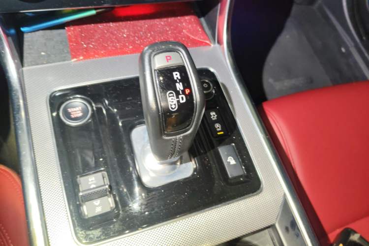 Used Jaguar XEL 2021 2.0T 250 PS R-DYNAMIC S Advanced Sport Edition Gear Lever