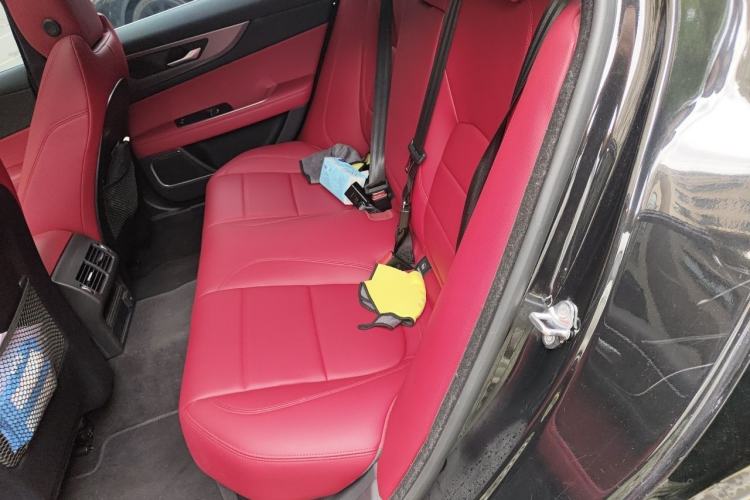 Used Jaguar XEL 2021 2.0T 250 PS R-DYNAMIC S Advanced Sport Edition Left Rear Seat