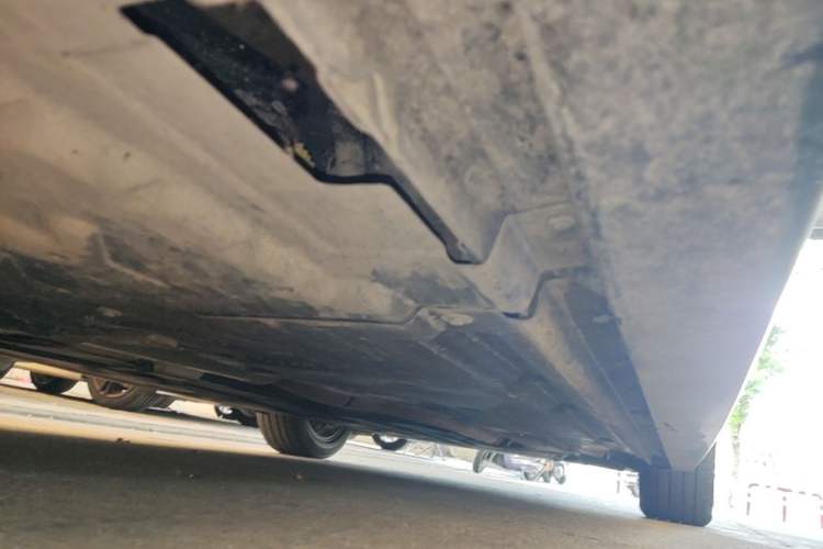 Used Jaguar XEL 2021 2.0T 200PS R-DYNAMIC Youth Sports Edition Right Side Sill