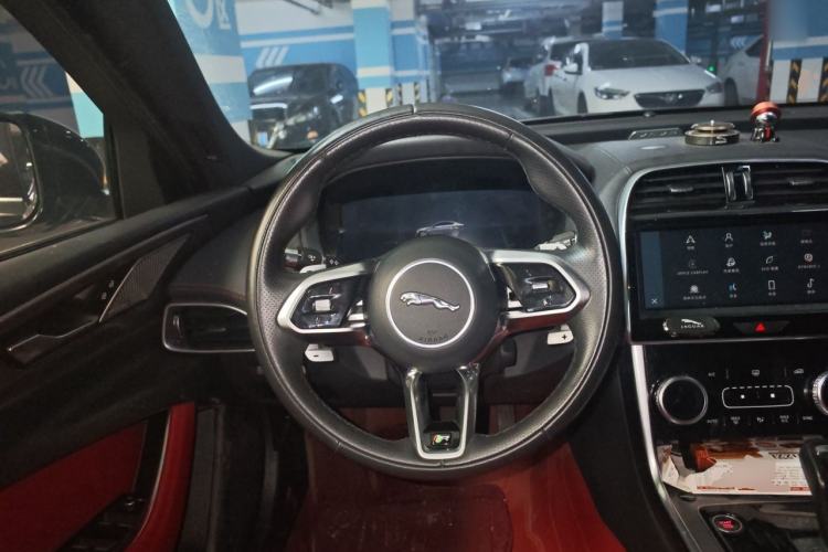 Used Jaguar XEL 2021 2.0T 250 PS R-DYNAMIC S Advanced Sport Edition Steering Wheel