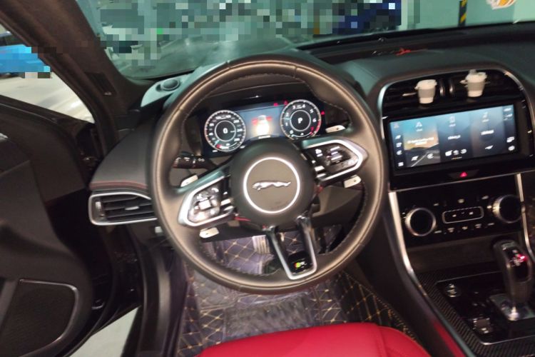 Used Jaguar XEL 2021 2.0T 250 PS Black Edition Sport Version Steering Wheel