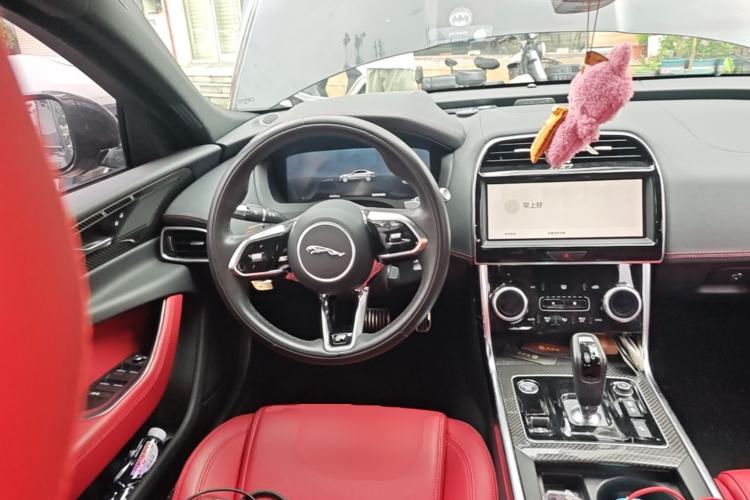 Used Jaguar XEL 2021 2.0T 250 PS Black Edition Sport Version Steering Wheel