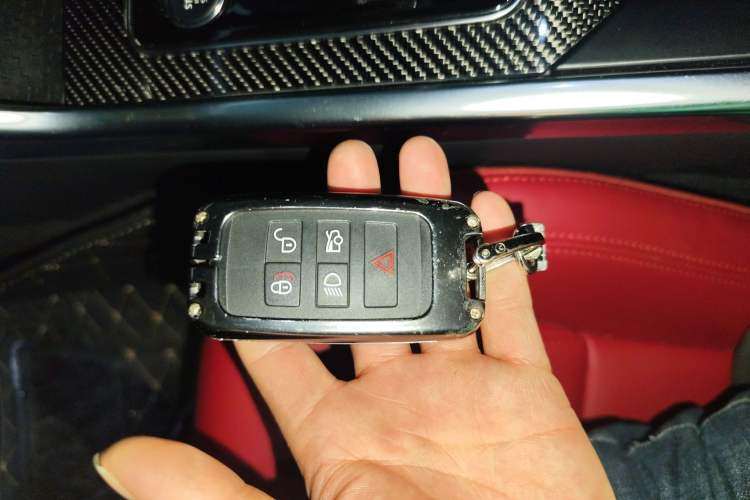 Used Jaguar XEL 2021 2.0T 250 PS Black Edition Sport Version Vehicle Key