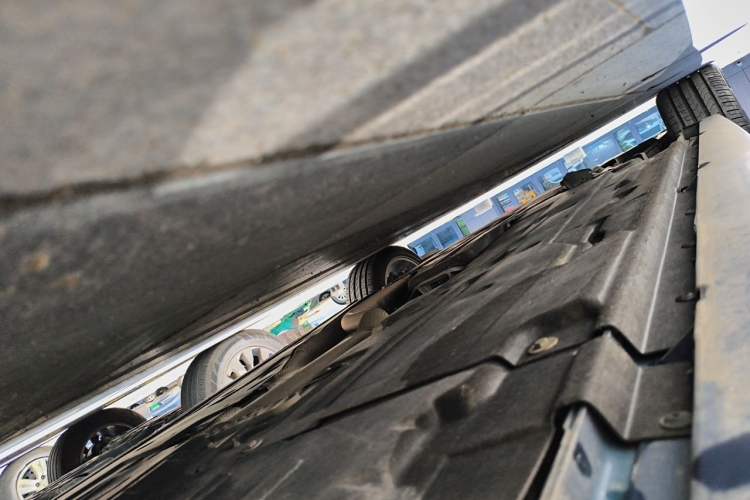Used Jaguar XEL 2021 2.0T 250 PS R-DYNAMIC S Advanced Sport Edition Chassis Rear Left