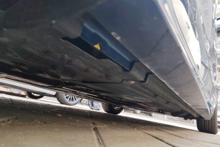 Used Jaguar XEL 2021 2.0T 200PS R-DYNAMIC Youth Sports Edition Chassis Rear Right