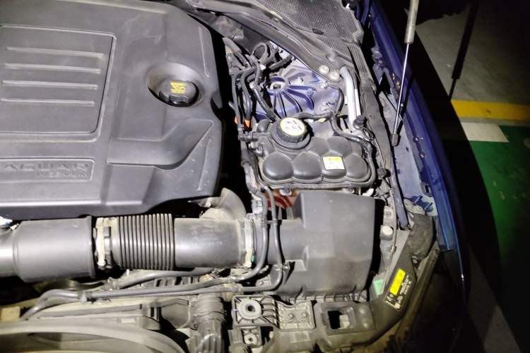 Used Jaguar XEL 2021 2.0T 250 PS R-DYNAMIC S Advanced Sport Edition Engine Bay Left