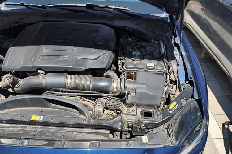 Used Jaguar XEL 2021 2.0T 250 PS R-DYNAMIC S Advanced Sport Edition Engine Bay Left