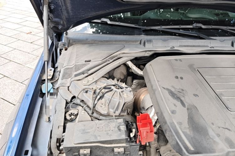 Used Jaguar XEL 2021 2.0T 250 PS R-DYNAMIC SE Tech Sport Edition Engine Bay Right