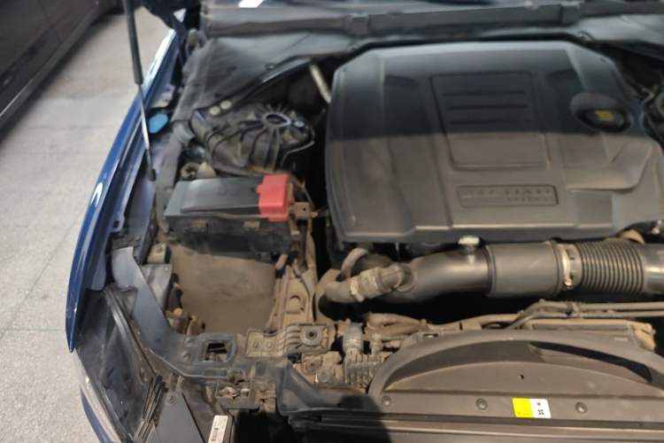 Used Jaguar XEL 2021 2.0T 250 PS R-DYNAMIC S Advanced Sport Edition Engine Bay Right
