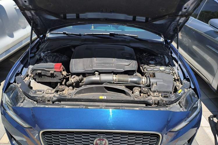 Used Jaguar XEL 2021 2.0T 250 PS R-DYNAMIC S Advanced Sport Edition Engine Bay