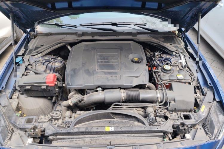 Used Jaguar XEL 2021 2.0T 200PS R-DYNAMIC Youth Sports Edition Engine Bay