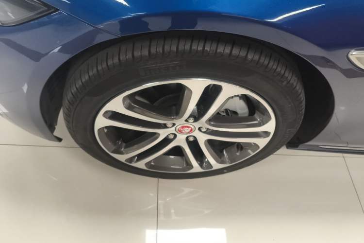 Used Jaguar XEL 2021 2.0T 250 PS R-DYNAMIC S Advanced Sport Edition Exterior 4
