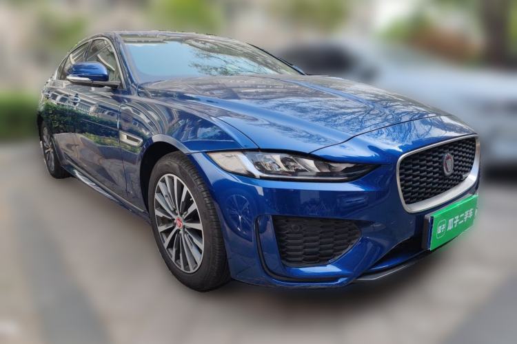 Used Jaguar XEL 2021 2.0T 200PS R-DYNAMIC Youth Sports Edition Front Right 45 Deg