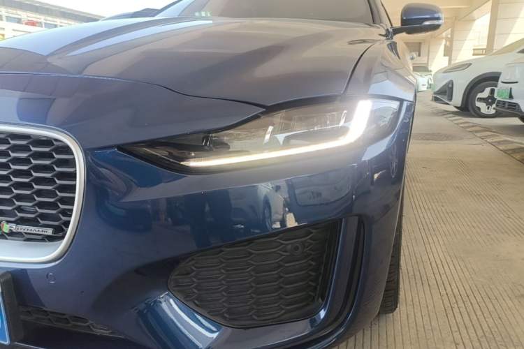 Used Jaguar XEL 2021 2.0T 250 PS R-DYNAMIC SE Tech Sport Edition Left Front Headlight