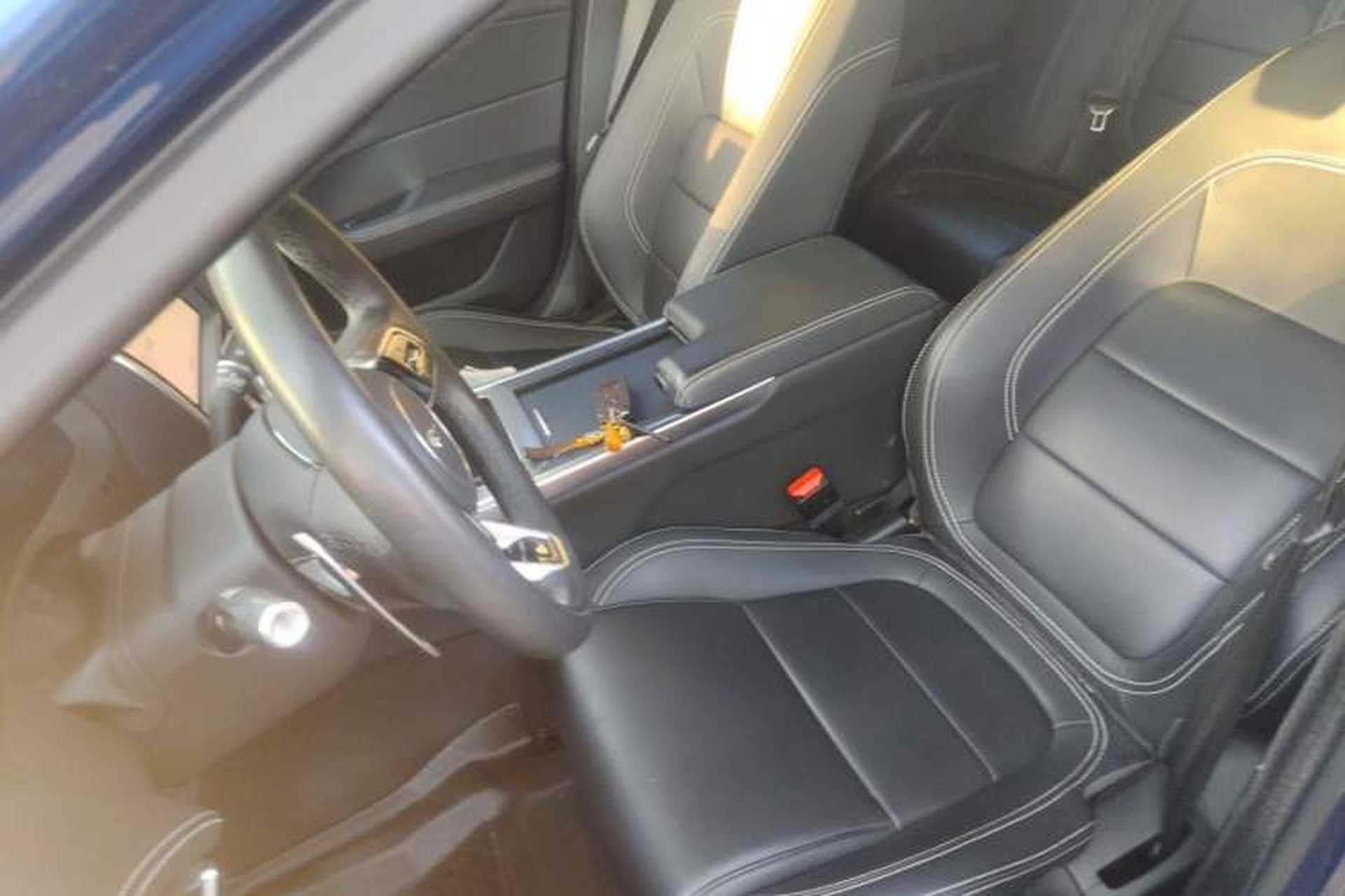 Used Jaguar XEL 2021 2.0T 250 PS R-DYNAMIC S Advanced Sport Edition Left Front Seat