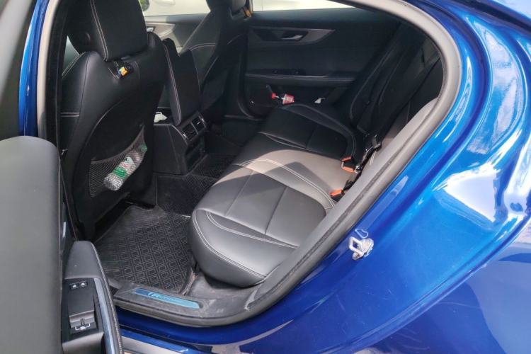 Used Jaguar XEL 2021 2.0T 200PS R-DYNAMIC Youth Sports Edition Left Rear Seat
