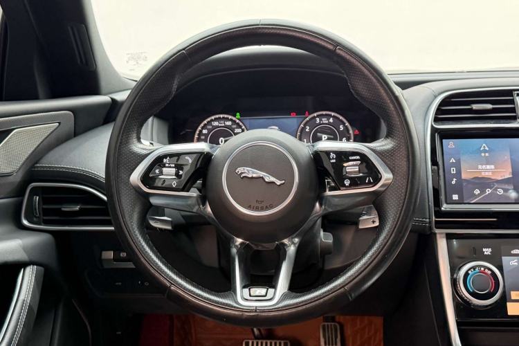 Used Jaguar XEL 2021 2.0T 250 PS R-DYNAMIC SE Tech Sport Edition Steering Wheel
