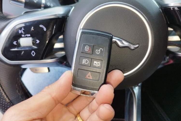 Used Jaguar XEL 2021 2.0T 250 PS R-DYNAMIC S Advanced Sport Edition Vehicle Key
