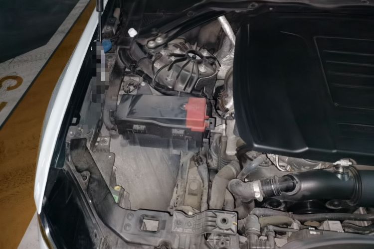 Used Jaguar XEL 2021 2.0T 250 PS S Progressive Elegance Edition Engine Bay Right