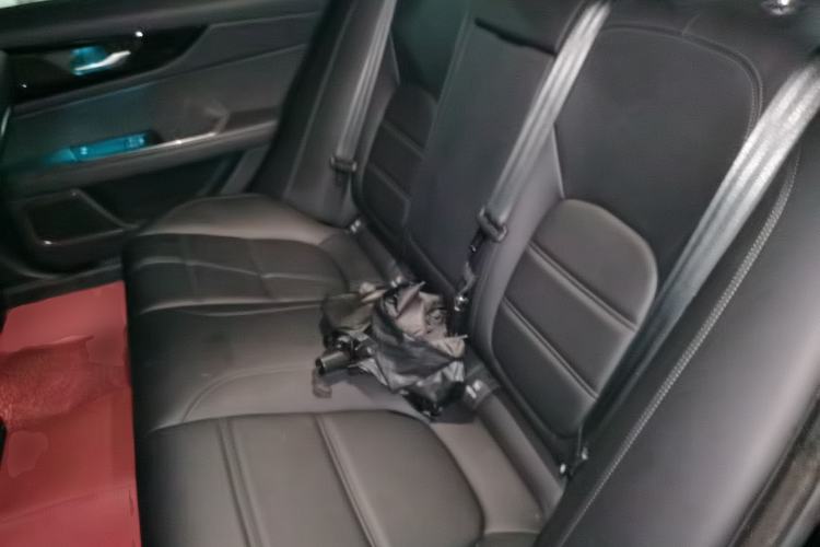 Used Jaguar XEL 2021 2.0T 250 PS S Progressive Elegance Edition Left Rear Seat