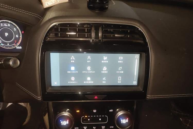 Used Jaguar XEL 2021 2.0T 250 PS R-DYNAMIC S Advanced Sport Edition Audio And AC Panel