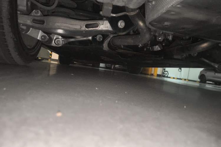 Used Jaguar XEL 2021 2.0T 250 PS R-DYNAMIC S Advanced Sport Edition Chassis Rear Left