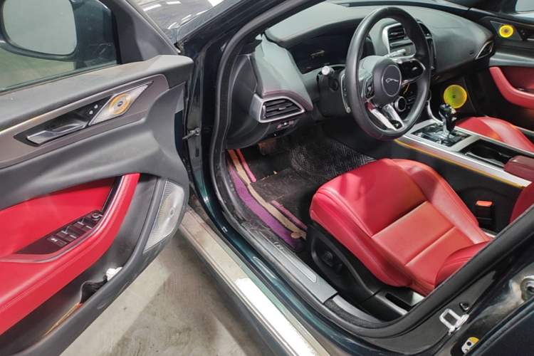 Used Jaguar XEL 2021 2.0T 250 PS R-DYNAMIC S Advanced Sport Edition Driver Seat