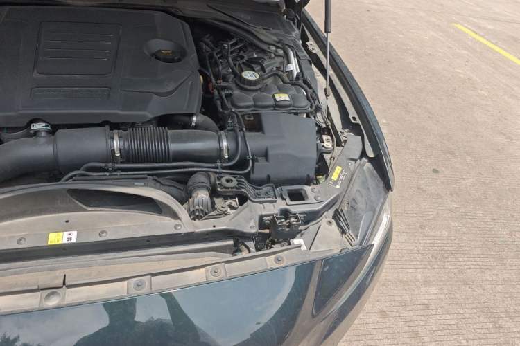 Used Jaguar XEL 2021 2.0T 250 PS R-DYNAMIC S Advanced Sport Edition Engine Bay Left