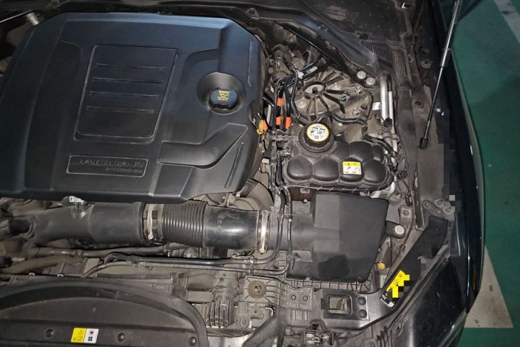 Used Jaguar XEL 2021 2.0T 250 PS R-DYNAMIC S Advanced Sport Edition Engine Bay Left