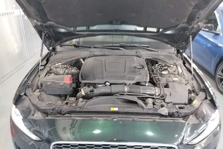 Used Jaguar XEL 2021 2.0T 250 PS R-DYNAMIC S Advanced Sport Edition Engine Bay