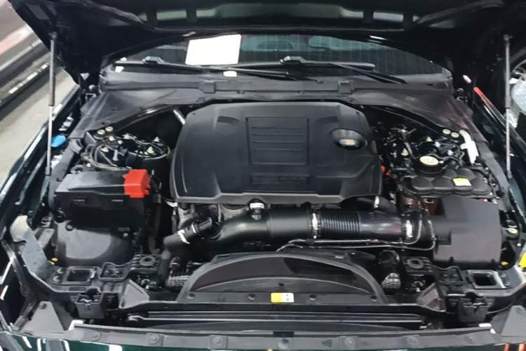 Used Jaguar XEL 2021 2.0T 250 PS R-DYNAMIC S Advanced Sport Edition Engine Bay