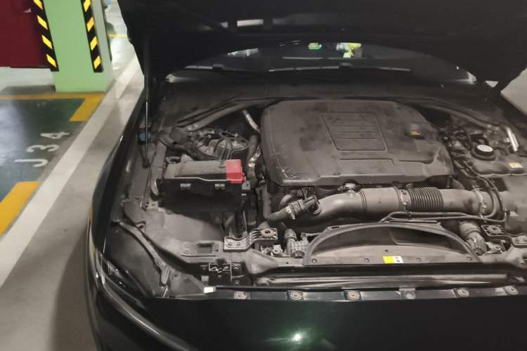Used Jaguar XEL 2021 2.0T 250 PS R-DYNAMIC S Advanced Sport Edition Engine Bay Right