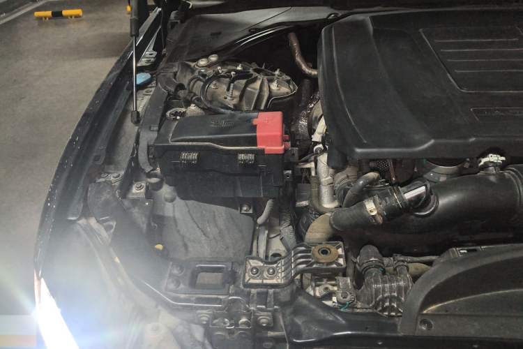 Used Jaguar XEL 2021 2.0T 250 PS R-DYNAMIC S Advanced Sport Edition Engine Bay Right