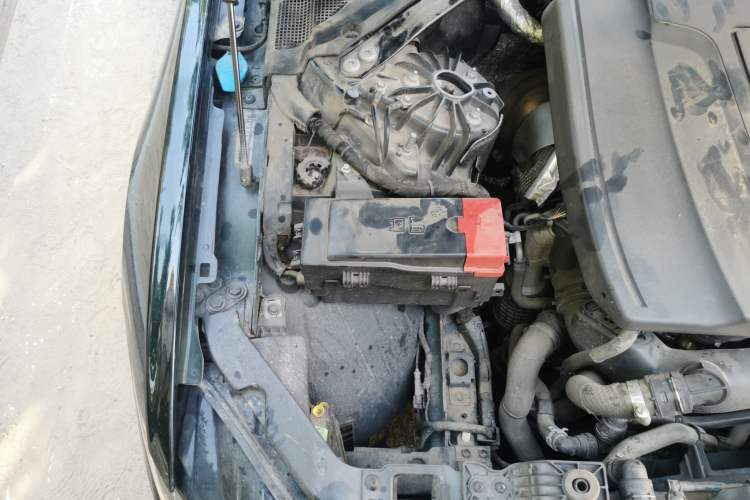 Used Jaguar XEL 2021 2.0T 250 PS R-DYNAMIC S Advanced Sport Edition Engine Bay Right