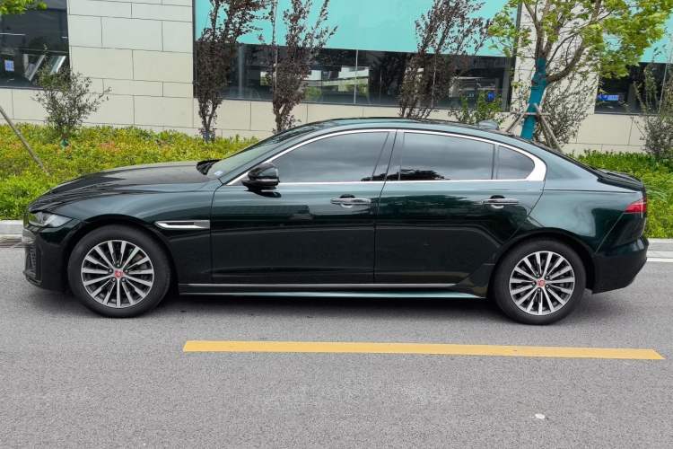 Used Jaguar XEL 2021 2.0T 200PS R-DYNAMIC Youth Sports Edition Exterior 9