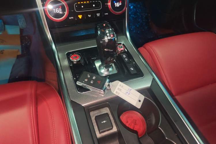 Used Jaguar XEL 2021 2.0T 250 PS R-DYNAMIC S Advanced Sport Edition Gear Lever