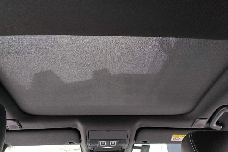 Used Jaguar XEL 2021 2.0T 250 PS R-DYNAMIC S Advanced Sport Edition Headliner
