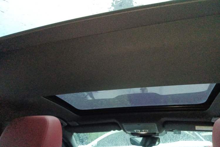 Used Jaguar XEL 2021 2.0T 250 PS R-DYNAMIC S Advanced Sport Edition Headliner
