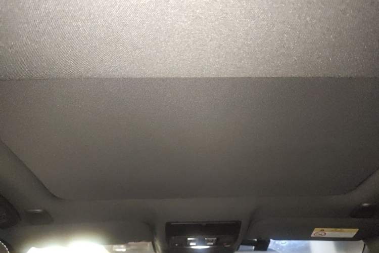 Used Jaguar XEL 2021 2.0T 250 PS R-DYNAMIC S Advanced Sport Edition Headliner