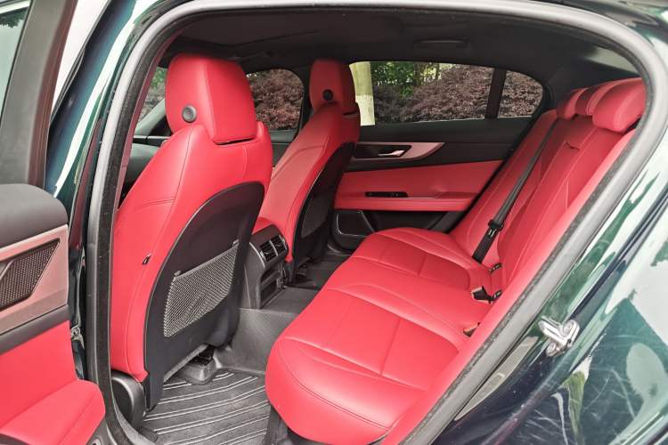 Used Jaguar XEL 2021 2.0T 250 PS R-DYNAMIC S Advanced Sport Edition Headliner