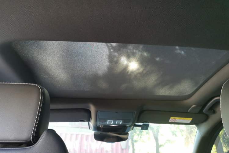 Used Jaguar XEL 2021 2.0T 250 PS R-DYNAMIC S Advanced Sport Edition Headliner