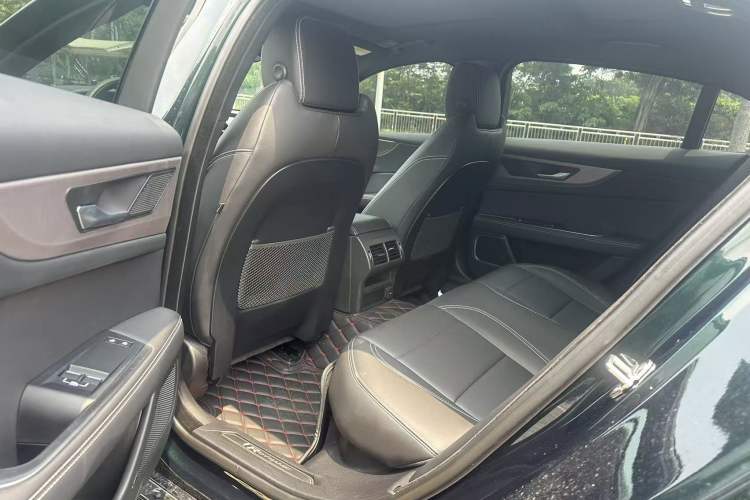 Used Jaguar XEL 2021 2.0T 250 PS R-DYNAMIC S Advanced Sport Edition Interior 3