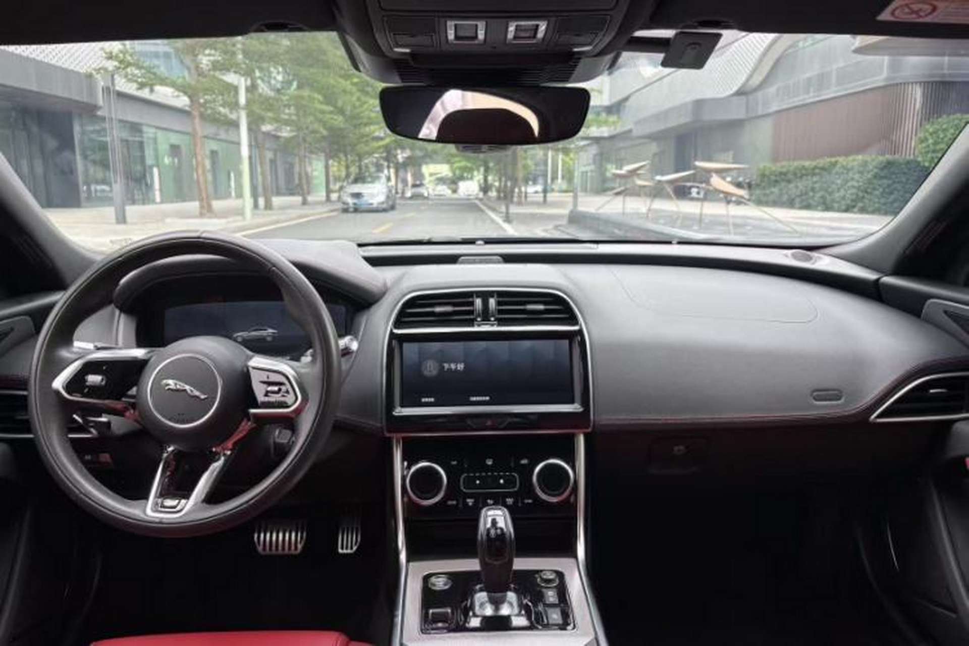 Used Jaguar XEL 2021 2.0T 250 PS R-DYNAMIC S Advanced Sport Edition Interior 9
