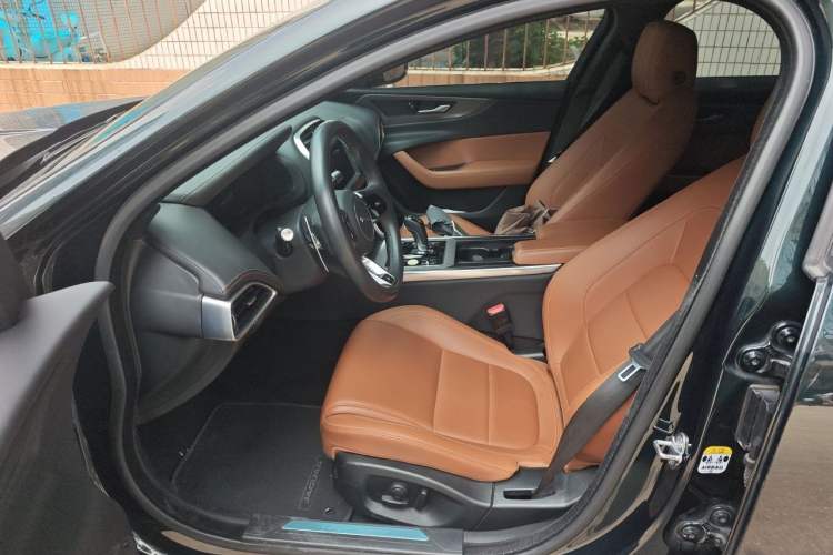 Used Jaguar XEL 2021 2.0T 250 PS R-DYNAMIC S Advanced Sport Edition Left Front Seat