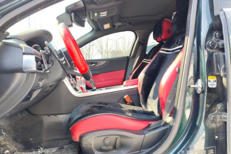 Used Jaguar XEL 2021 2.0T 250 PS R-DYNAMIC S Advanced Sport Edition Left Front Seat